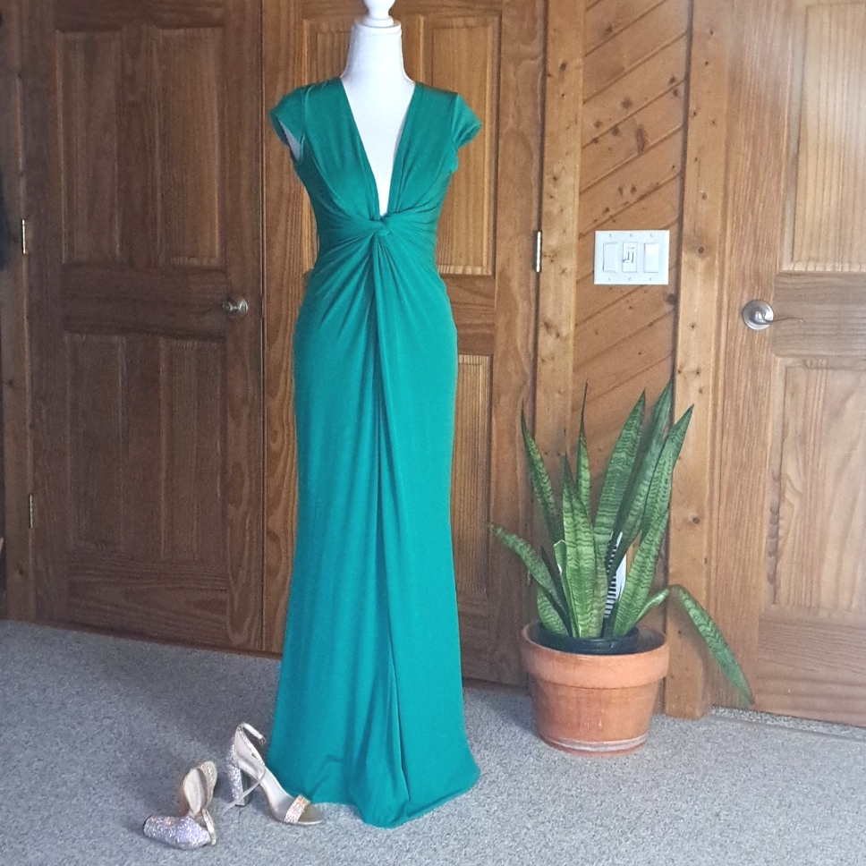 Rubber Ducky Stretch Plunge Sexy Twist Maxi Jersey Dress Green Szs.